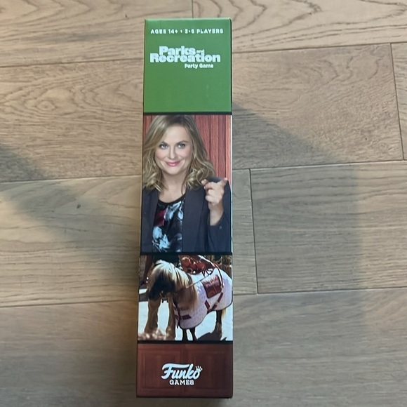 Parks and Recreation Party Game Sealed New Funko Games Peacock TV Show Office - Picture 4 of 6